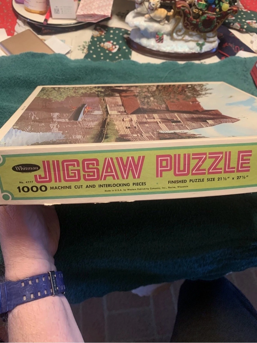 1000-Piece Jigsaw Puzzle (Green Box)